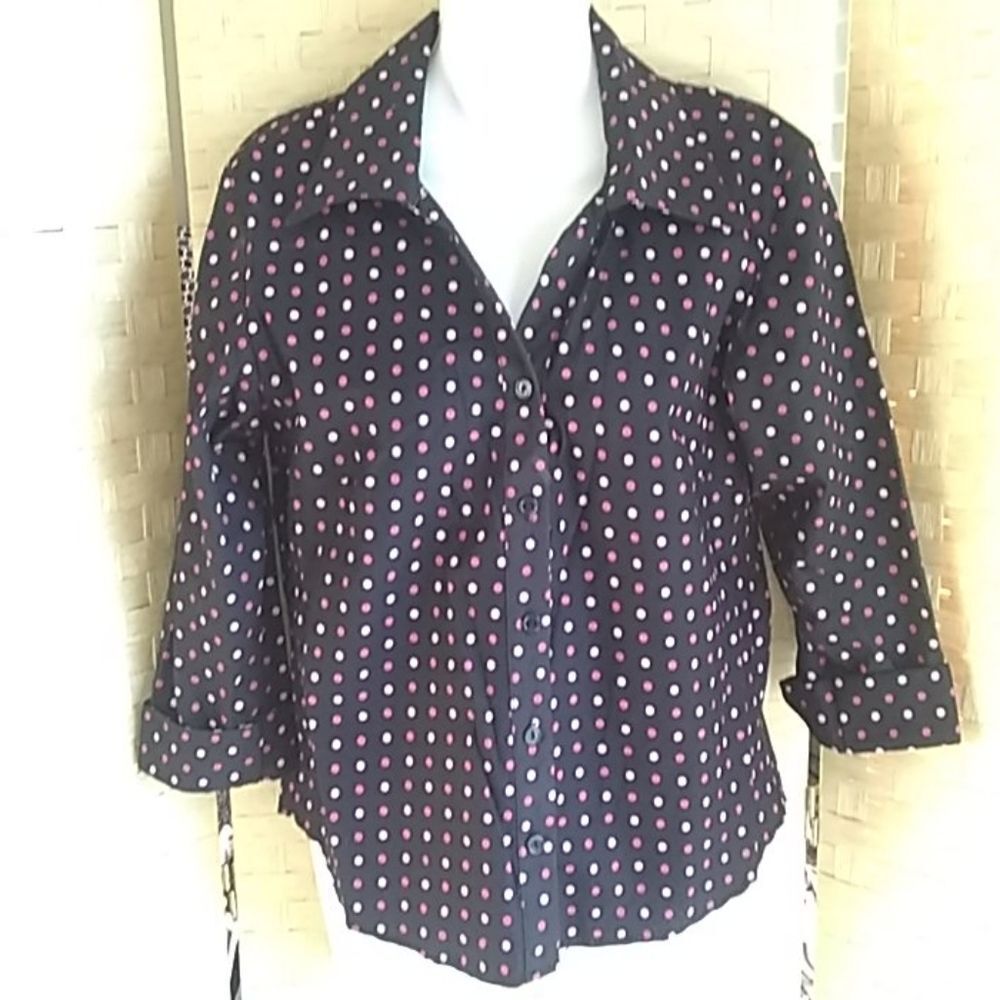 dressbarn Button-down Shirt Size S